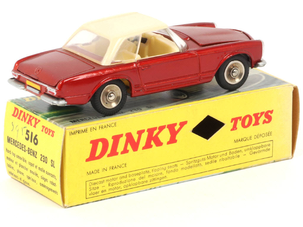 Lot 267 - DINKY TOYS (FRANCE) (1)