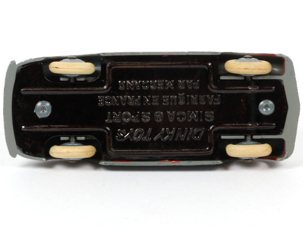 Lot 184 - DINKY TOYS (FRANCE) (1)