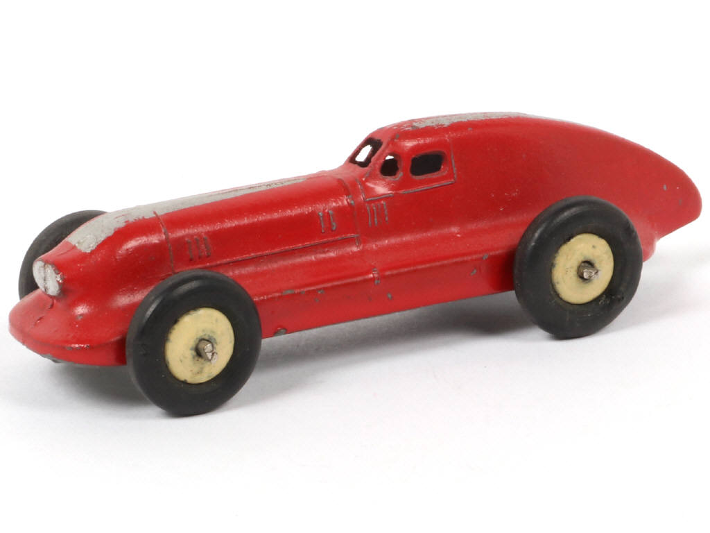 Lot 166 - DINKY TOYS (FRANCE) (1)