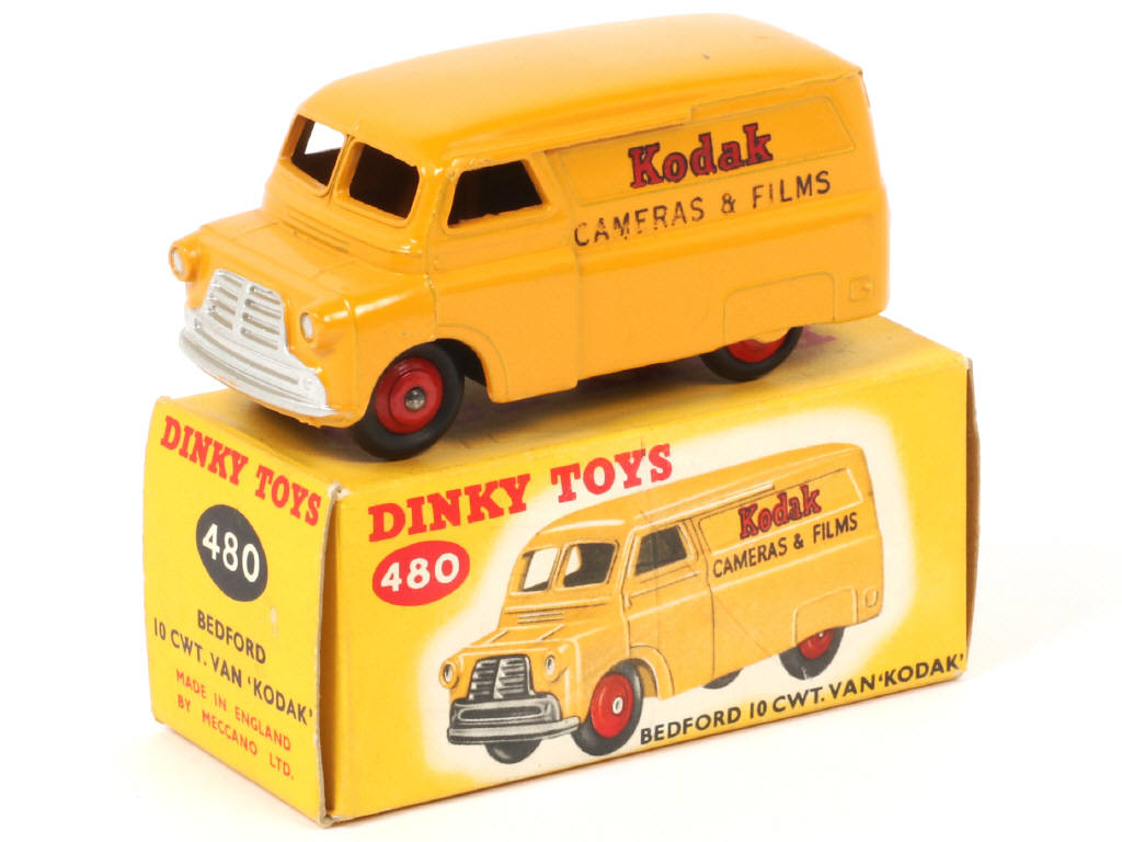 Lot 152 - DINKY TOYS (GB) (1)