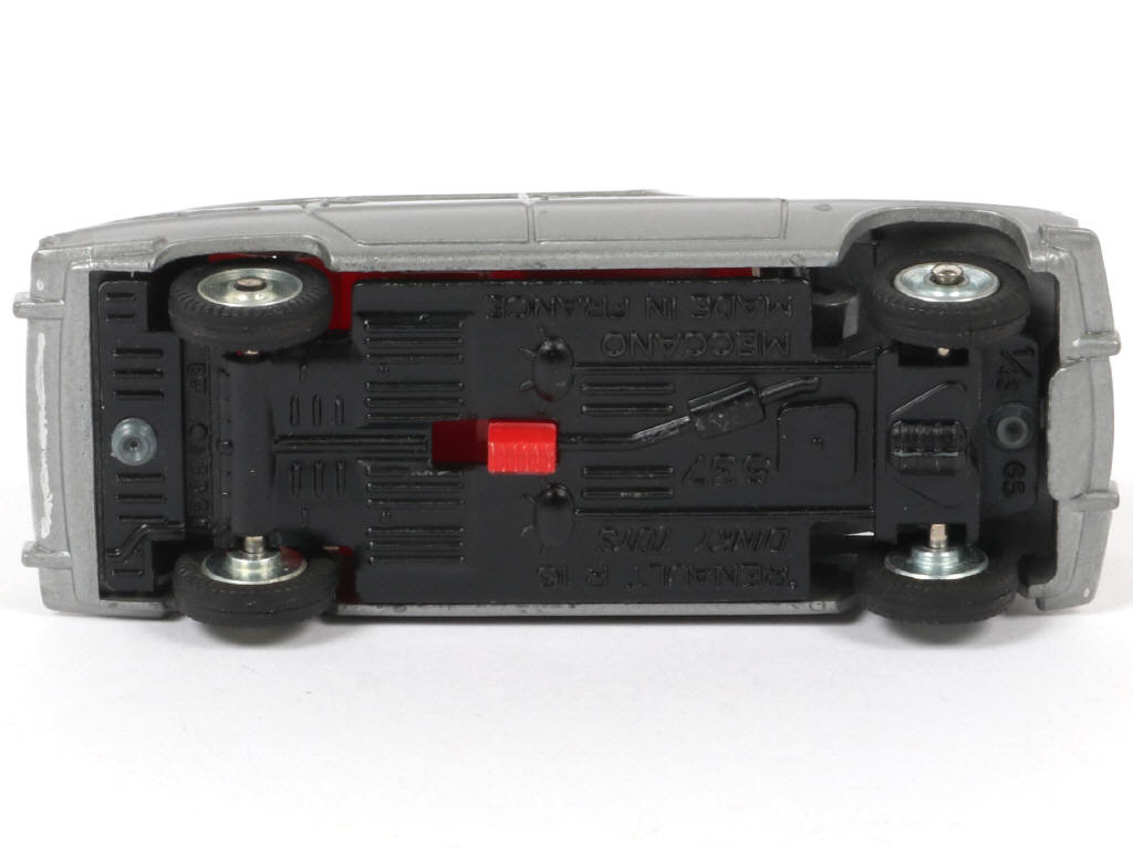 Lot 312 - DINKY TOYS (FRANCE) (1)