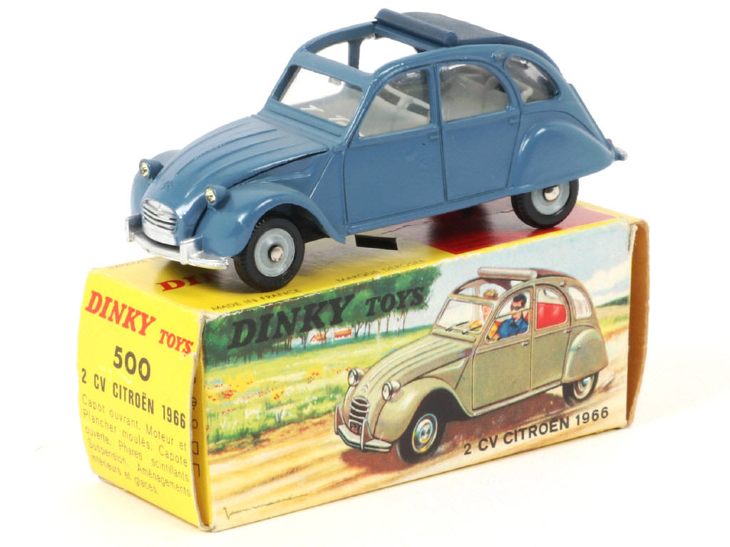Lot 229 - DINKY TOYS (FRANCE) (1)