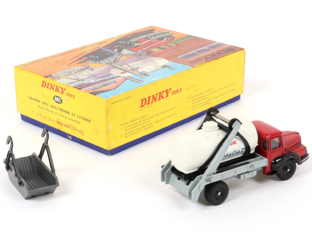 Lot 481 - DINKY TOYS (FRANCE) (1)
