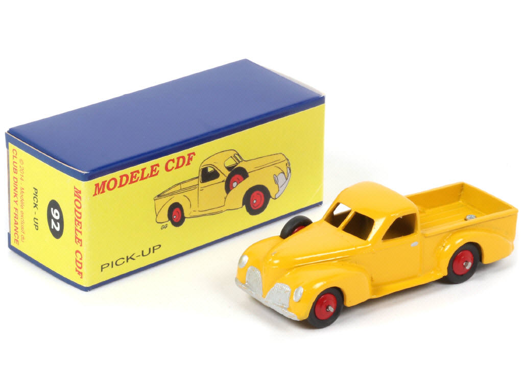 Lot 303 - CLUB DINKY FRANCE (1)