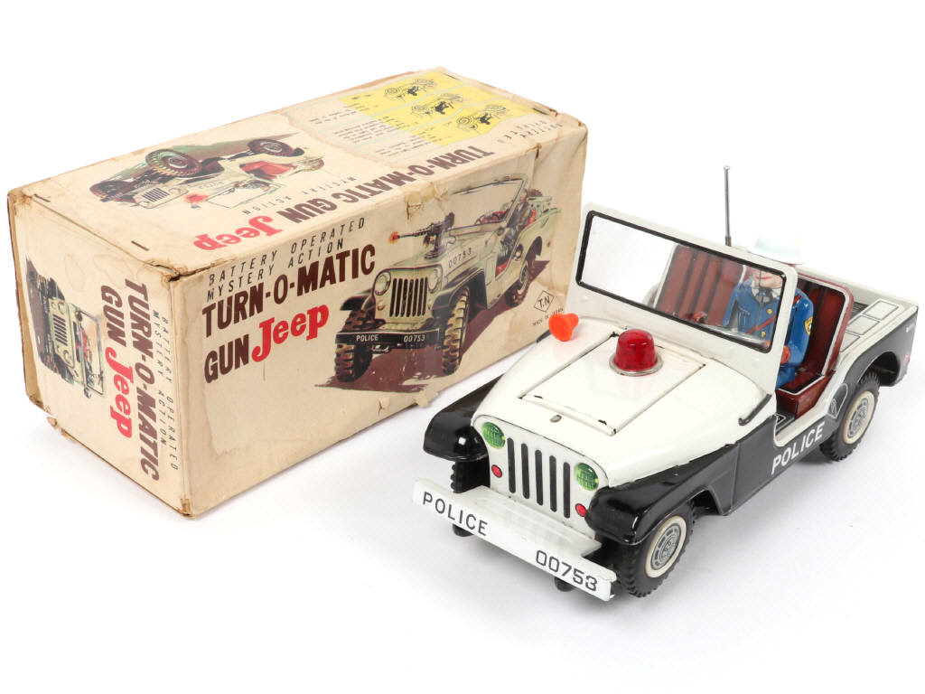 Lot 28 - NOMURA (JAPON) (1)
