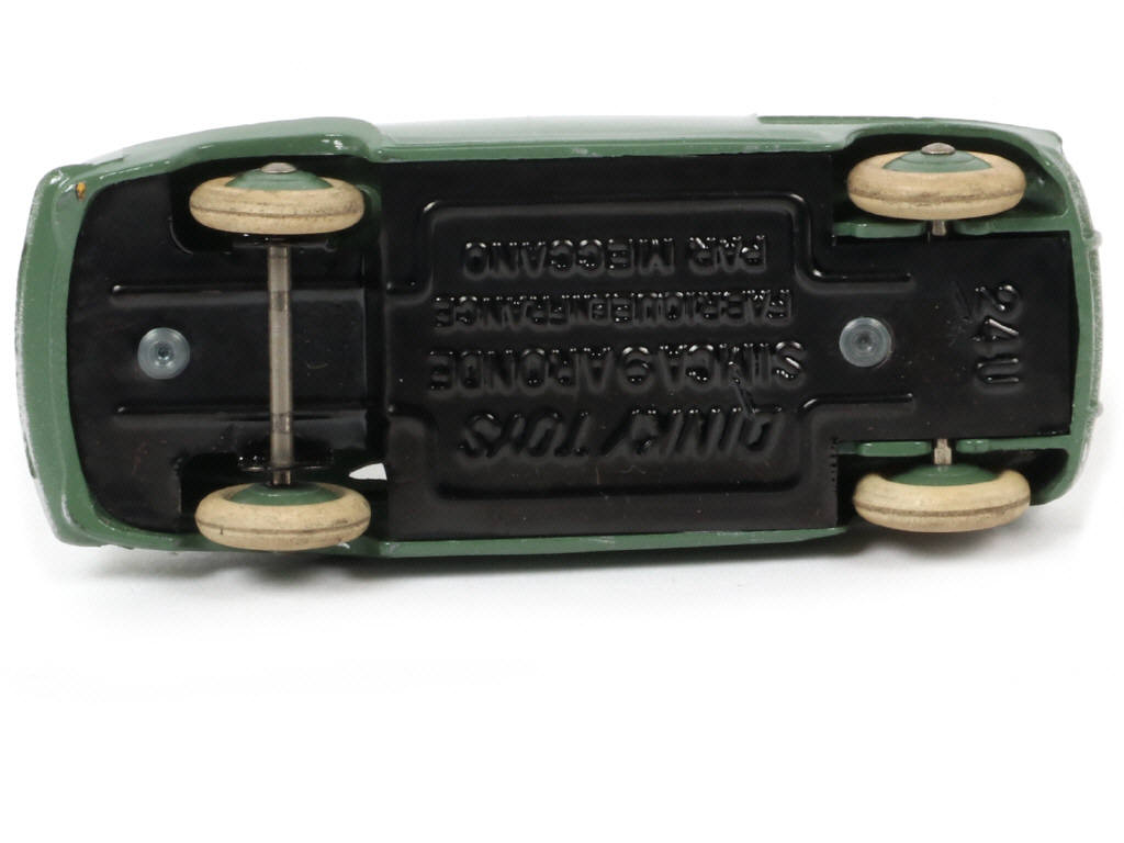 Lot 388 - DINKY TOYS (FRANCE) (1)