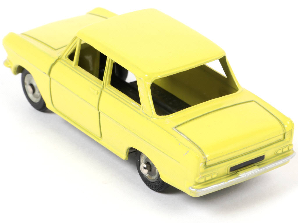 Lot 336 - DINKY TOYS (FRANCE) Série JUNIOR (1)