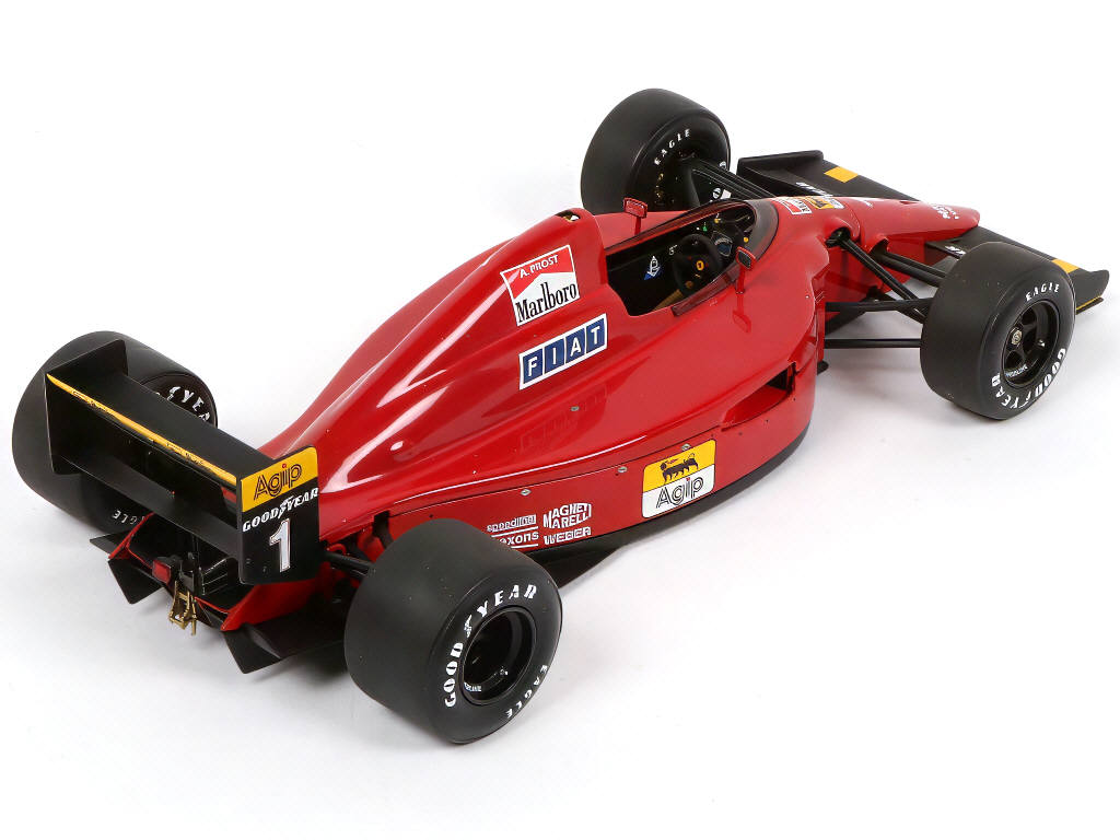 Lot 35 - EXOTO (USA) (1)