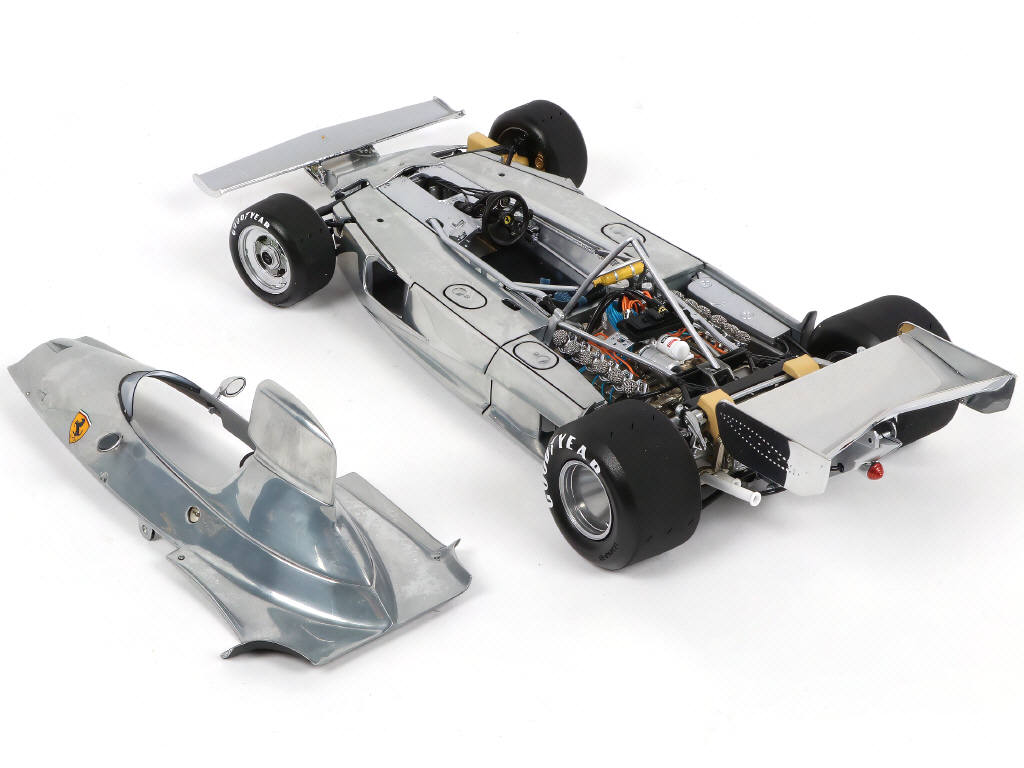 Lot 36 - EXOTO (USA) (1)