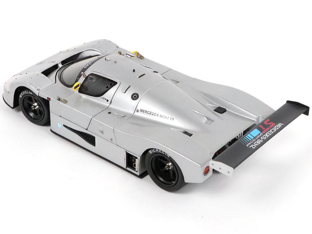 Lot 54 - EXOTO (USA) (1)