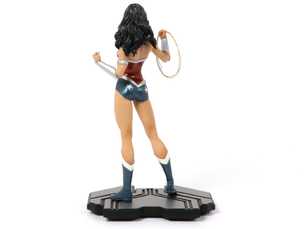 Lot 139 - DC COLLECTIBLES (CHINE) (1)