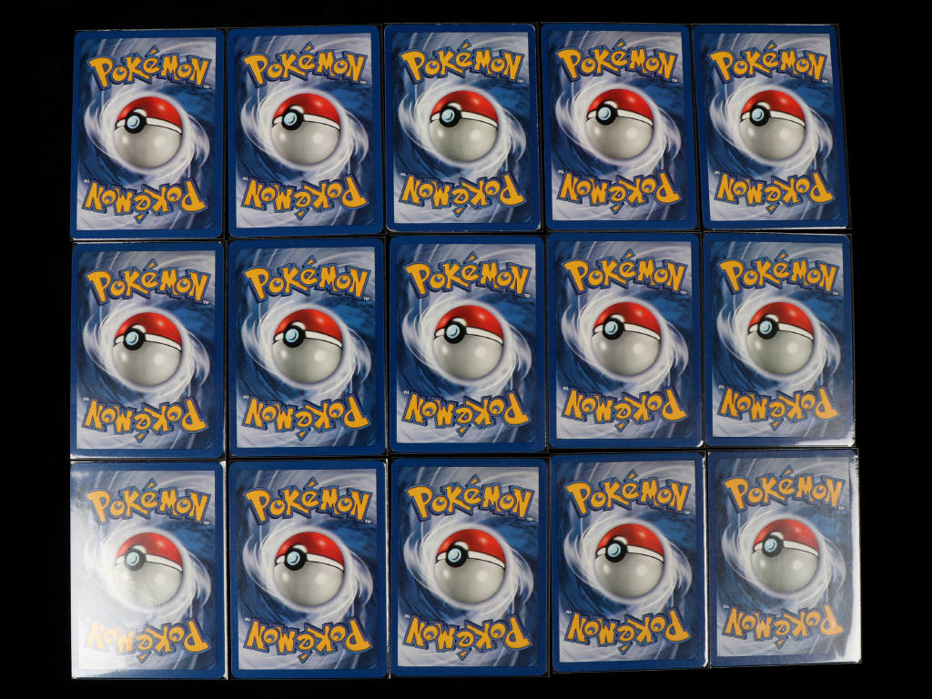 Lot 49 - POKEMON COMPANY (FRANCE) (62)