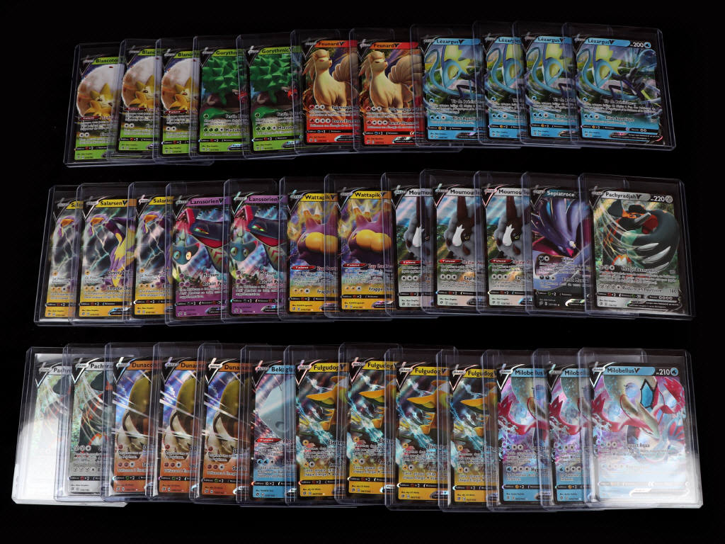 Lot 82 - POKEMON COMPANY (FRANCE) (36)