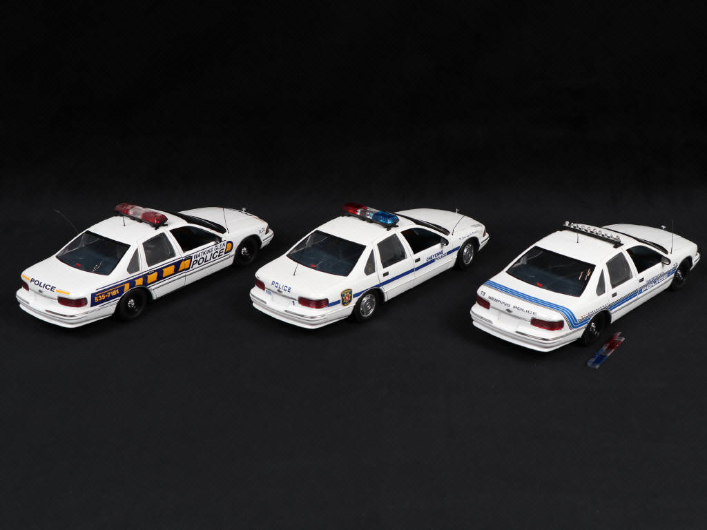 Lot 117 - UT MODELS (ALLEMAGNE) (3)