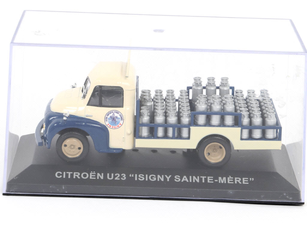 Lot 201 - DIVERS (9)