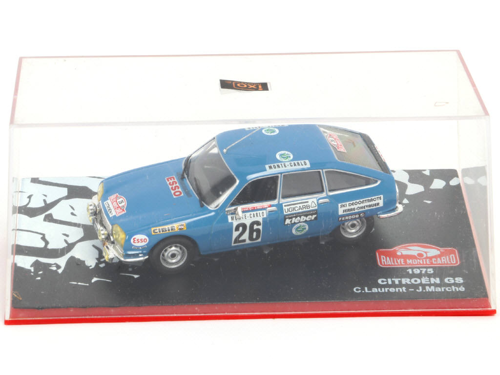 Lot 197 - DIVERS (9)