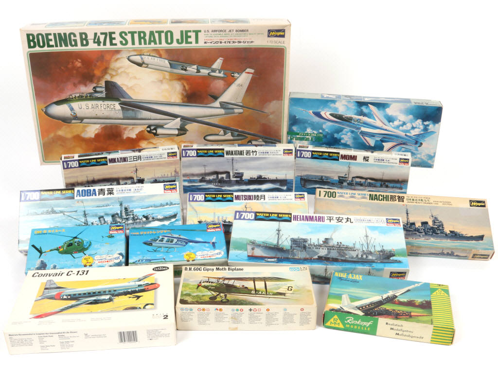 Lot 39 - DIVERS (14)
