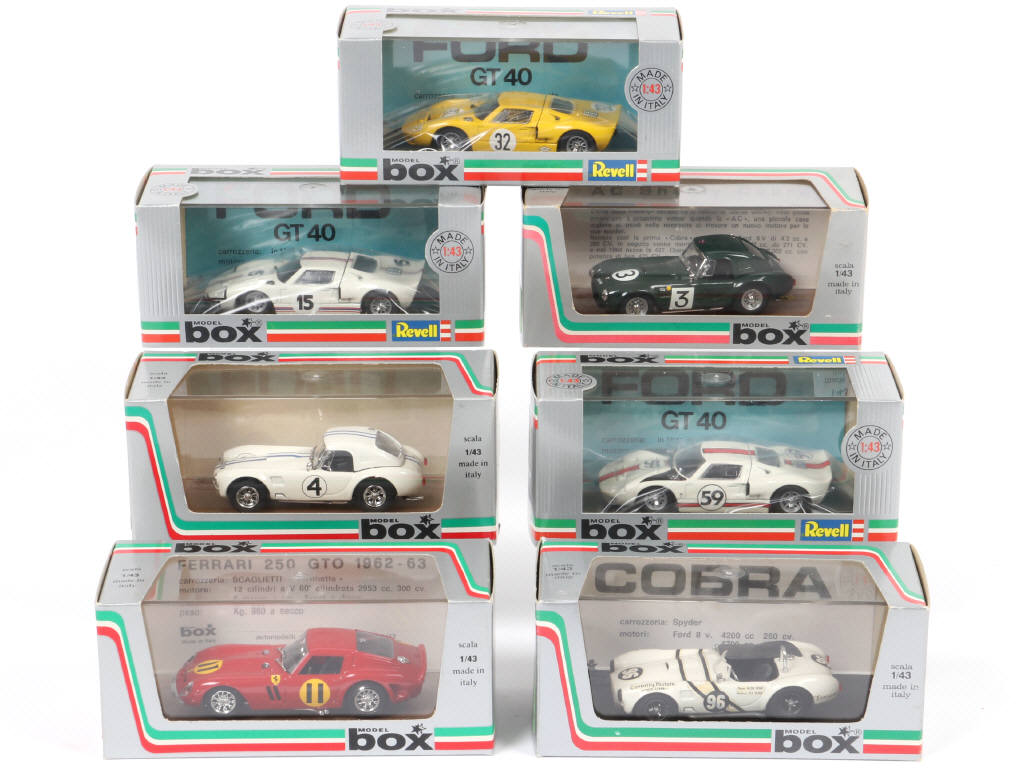 Lot 115 - MODEL BOX (ITALIE) (7)