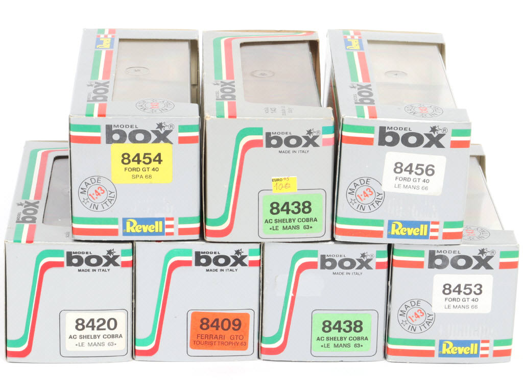 Lot 115 - MODEL BOX (ITALIE) (7)