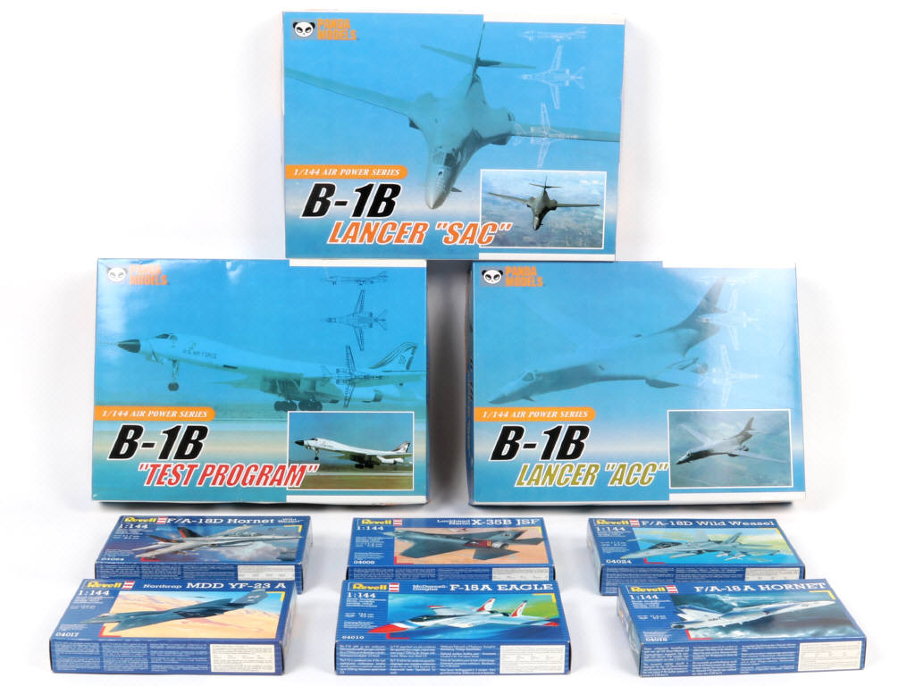 Lot 7 - DIVERS (9)