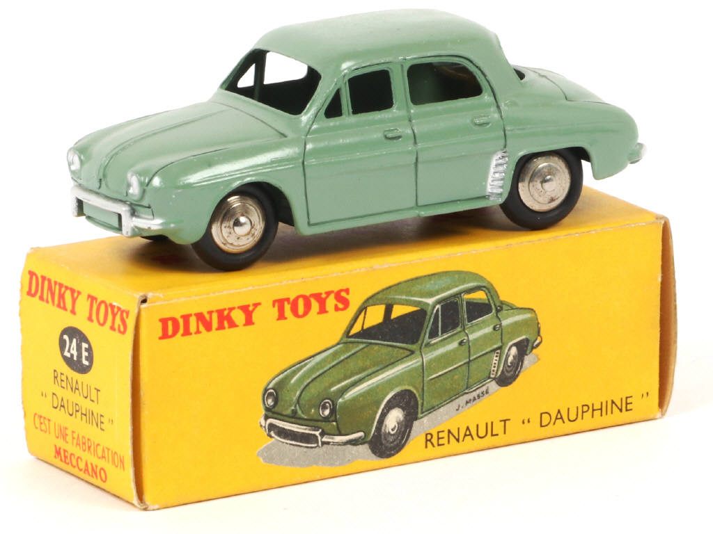 Lot 175 - DINKY TOYS (FRANCE) (1)