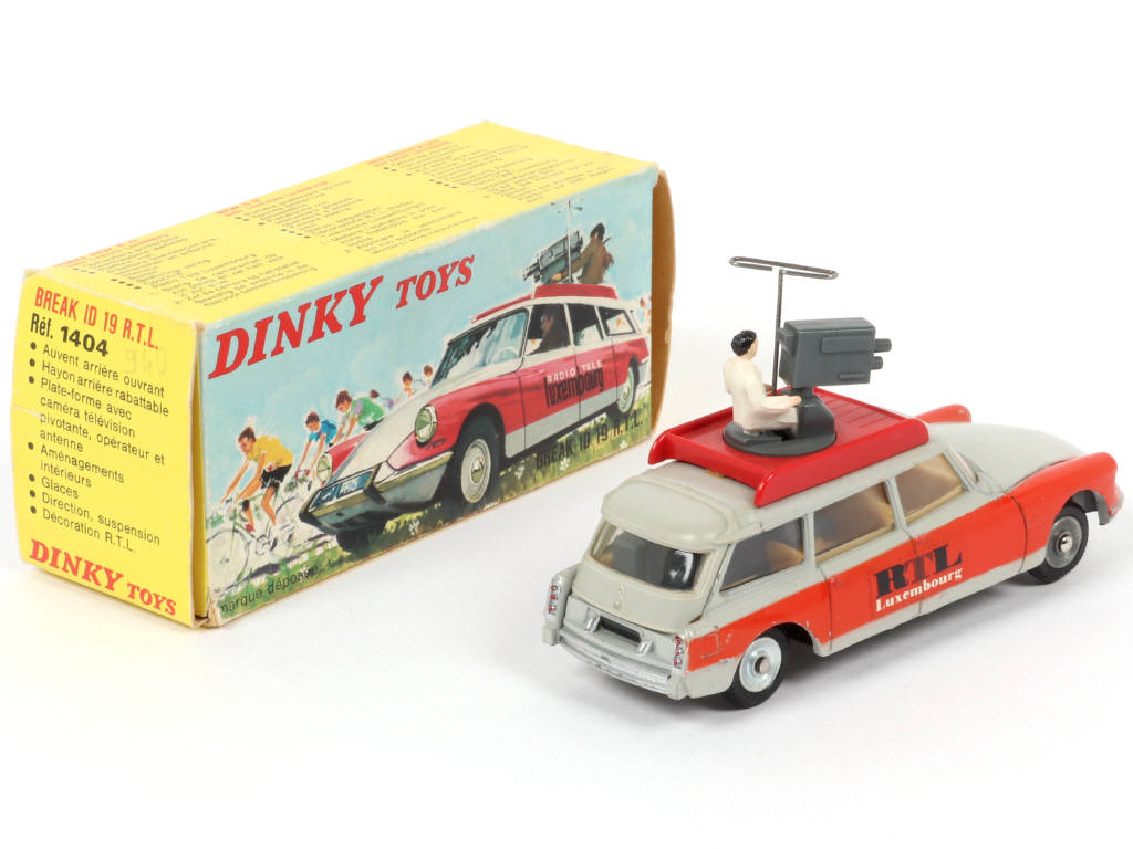 Lot 170 - DINKY TOYS (FRANCE) (1)