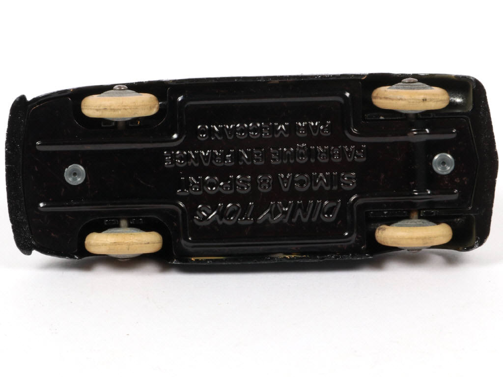 Lot 144 - DINKY TOYS (FRANCE) (1)