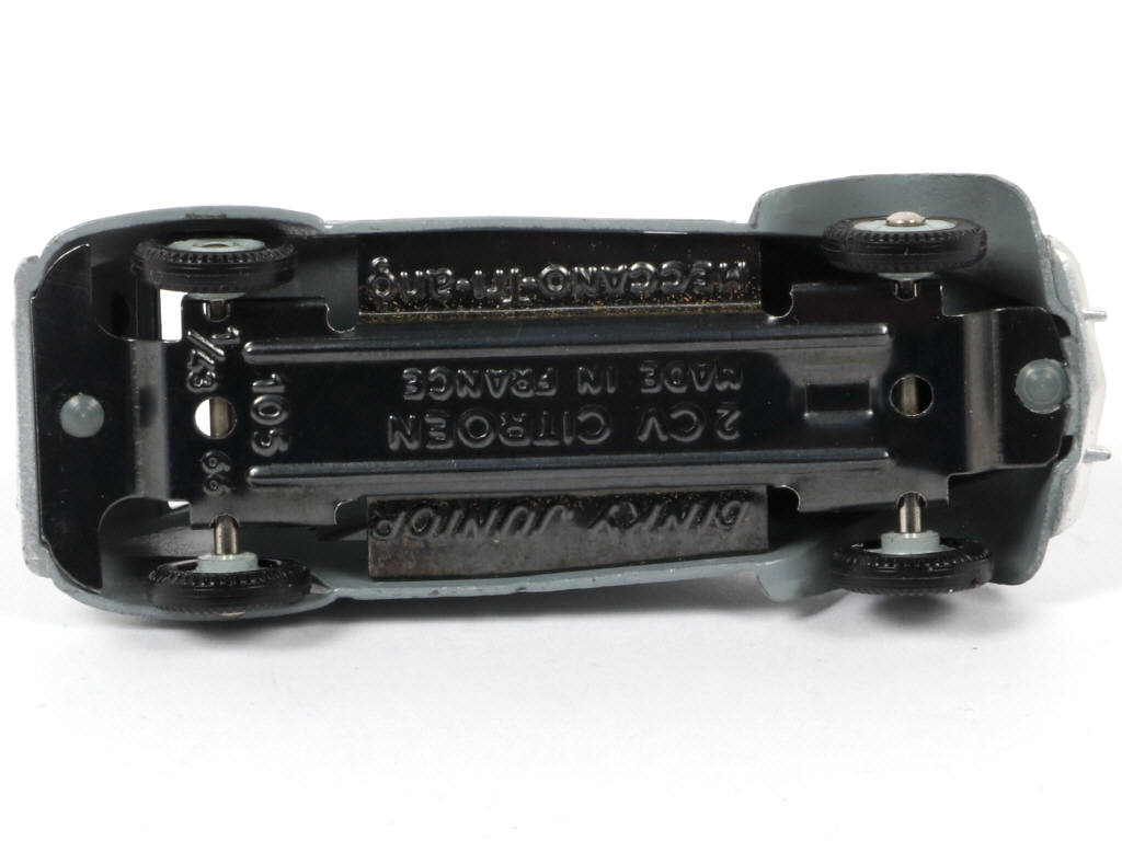 Lot 128 - DINKY TOYS (FRANCE) Série JUNIOR (1)