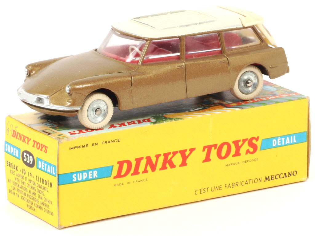 Lot 164 - DINKY TOYS (FRANCE) (1)