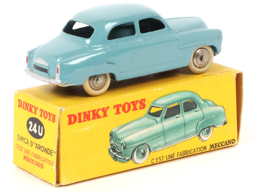 Lot 219 - DINKY TOYS (FRANCE) (1)