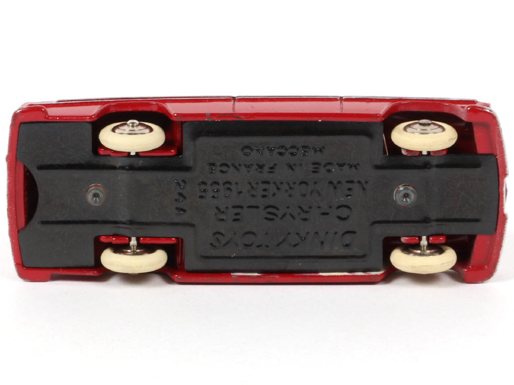 Lot 153 - DINKY TOYS (FRANCE) (1)