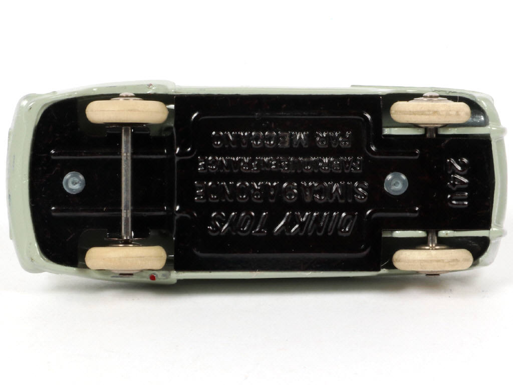 Lot 220 - DINKY TOYS (FRANCE) (1)