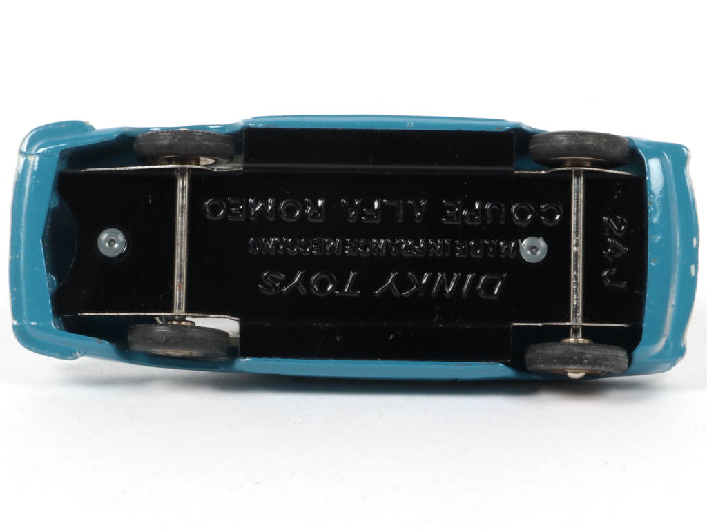 Lot 189 - DINKY TOYS (FRANCE) (1)