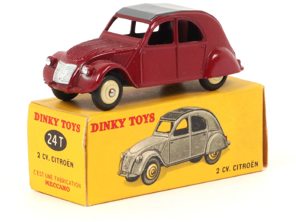 Lot 201 - DINKY TOYS (FRANCE) (1)