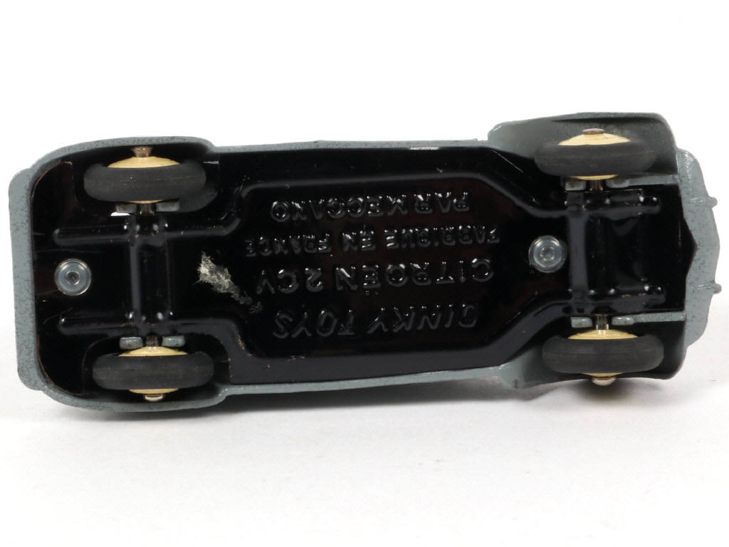 Lot 202 - DINKY TOYS (FRANCE) (1)