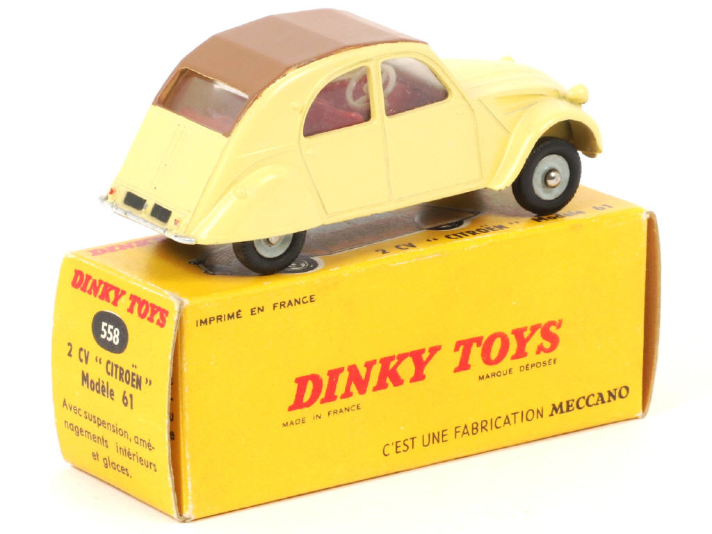 Lot 209 - DINKY TOYS (FRANCE) (1)