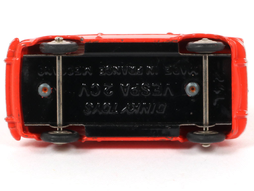 Lot 195 - DINKY TOYS (FRANCE) (1)