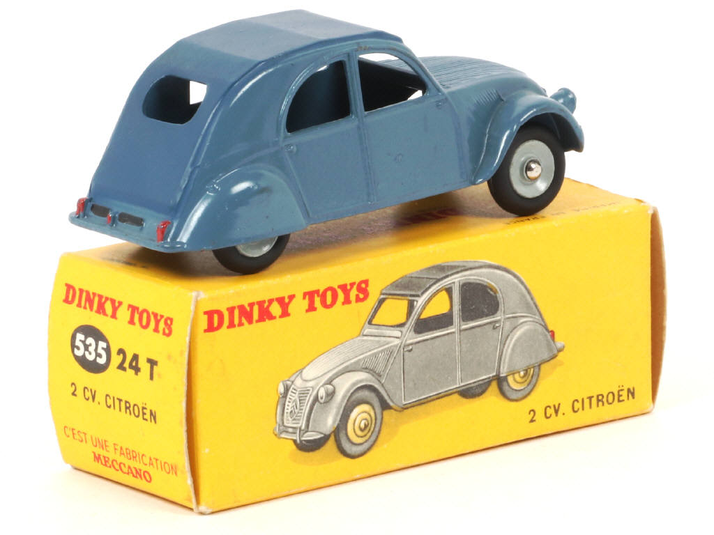 Lot 205 - DINKY TOYS (FRANCE) (1)