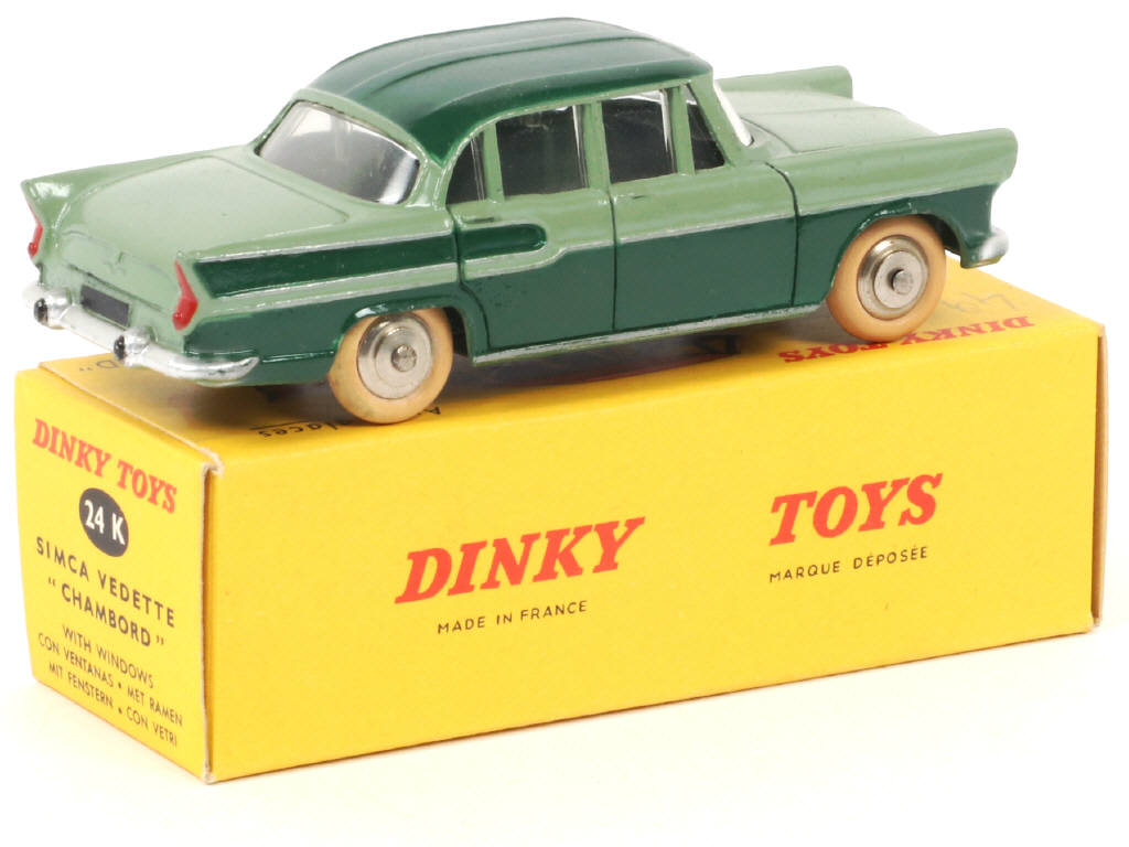 Lot 190 - DINKY TOYS (FRANCE) (1)