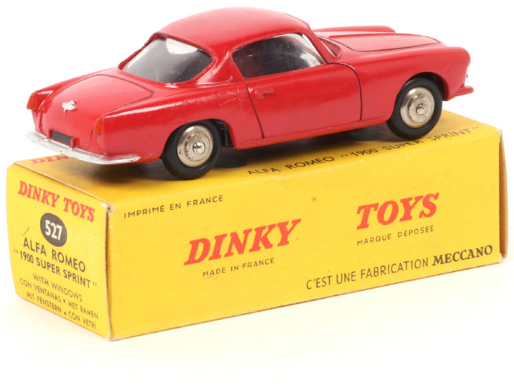 Lot 187 - DINKY TOYS (FRANCE) (1)