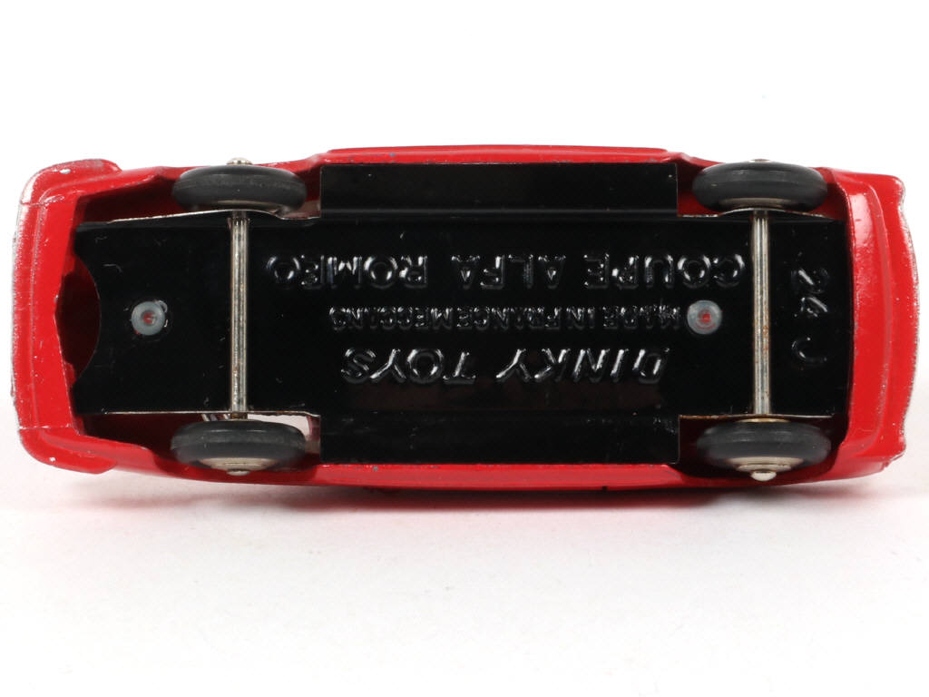 Lot 187 - DINKY TOYS (FRANCE) (1)