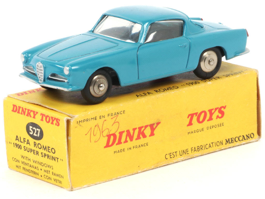 Lot 188 - DINKY TOYS (FRANCE) (1)