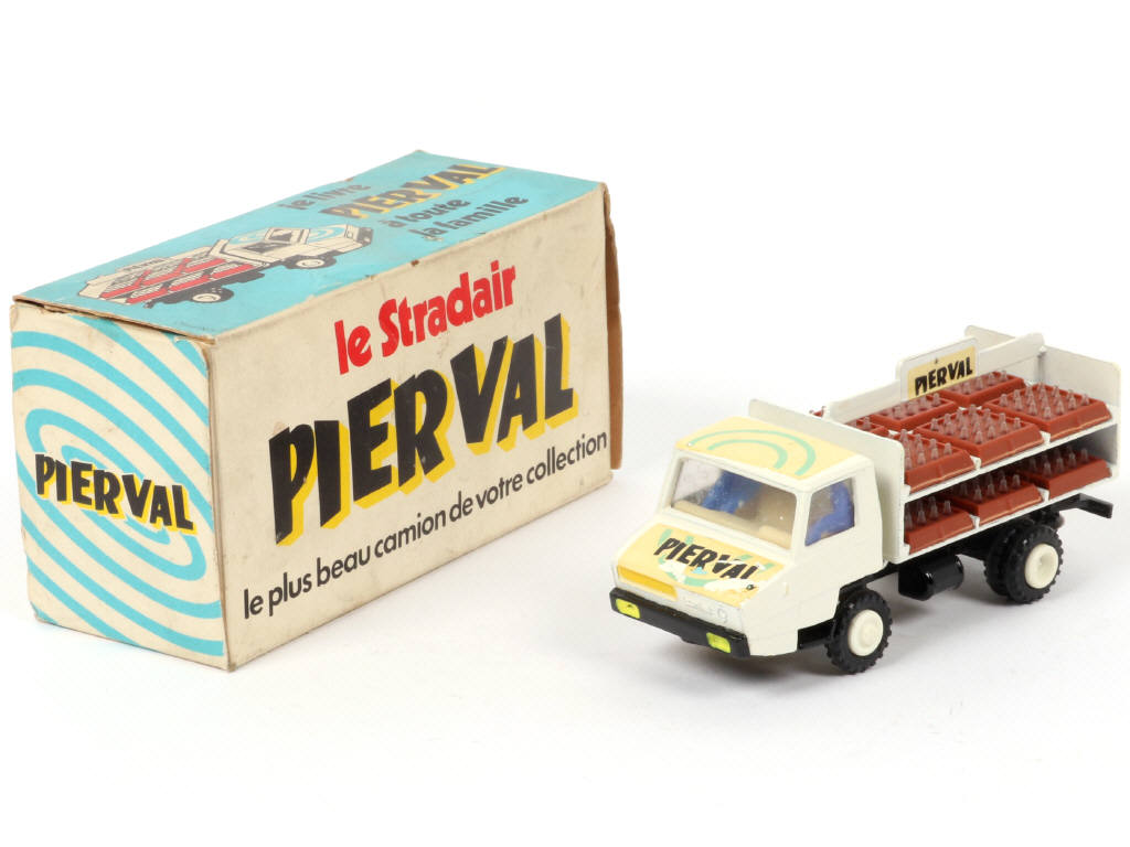 Lot 107 - FRANCE JOUETS (FRANCE) (1)