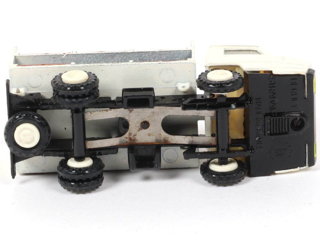 Lot 107 - FRANCE JOUETS (FRANCE) (1)