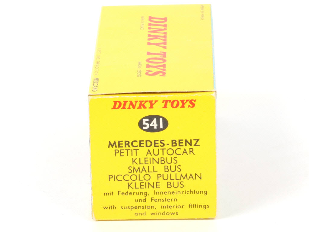 Lot 121 - DINKY TOYS (FRANCE) (1)