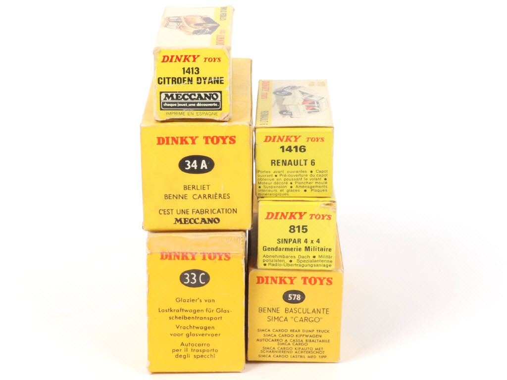 Lot 123 - DINKY TOYS (FRANCE) (6)