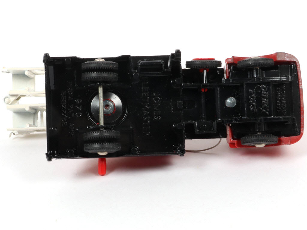 Lot 78 - DINKY TOYS (GB) (1)