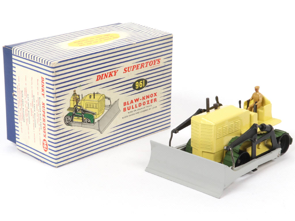Lot 85 - DINKY TOYS (GB) (1)