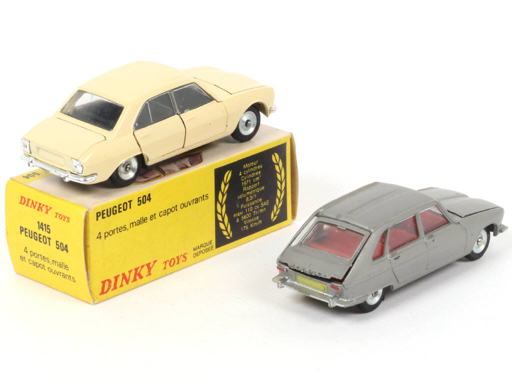 Lot 165 - DINKY TOYS (FRANCE) (2)