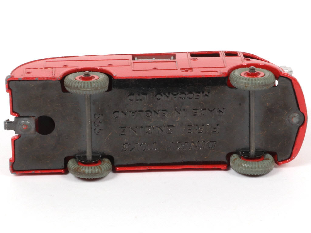Lot 73 - DINKY TOYS (GB) (1)